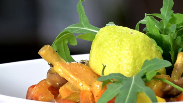 Curry von der gelben Rübe mit Süßkartoffel