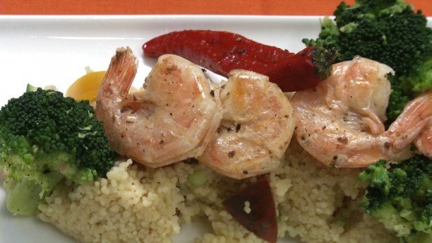 Garnelen mit Gemüse Couscous und Key-Lime Juice 