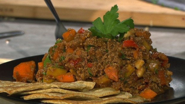 Leichtes Chili con Carne mit selbstgemachten Tortillas