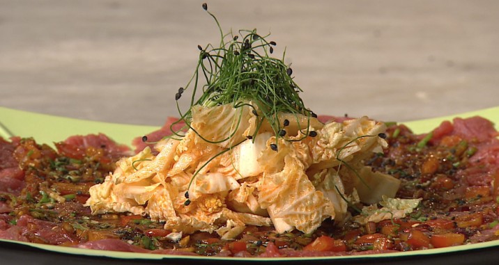 Carpaccio mit asiatischer Marinade und Schnello-Kimchi | Koch mit! Oliver